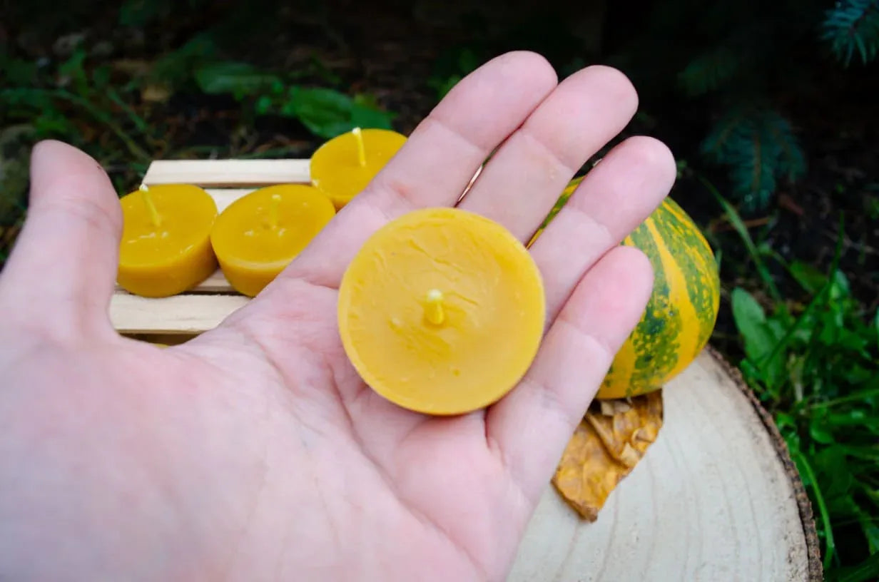 Bičių vaško arbatinių žvakių rinkinys - Melora