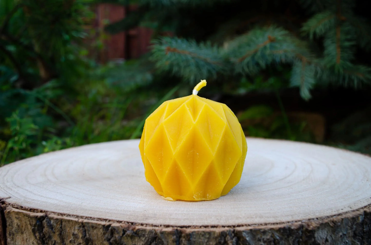 Bičių vaško žvakė "Deimantukas" - Melora